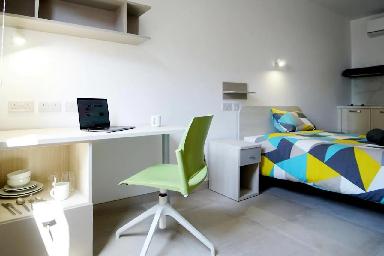 Campus Hub Hostel Msida